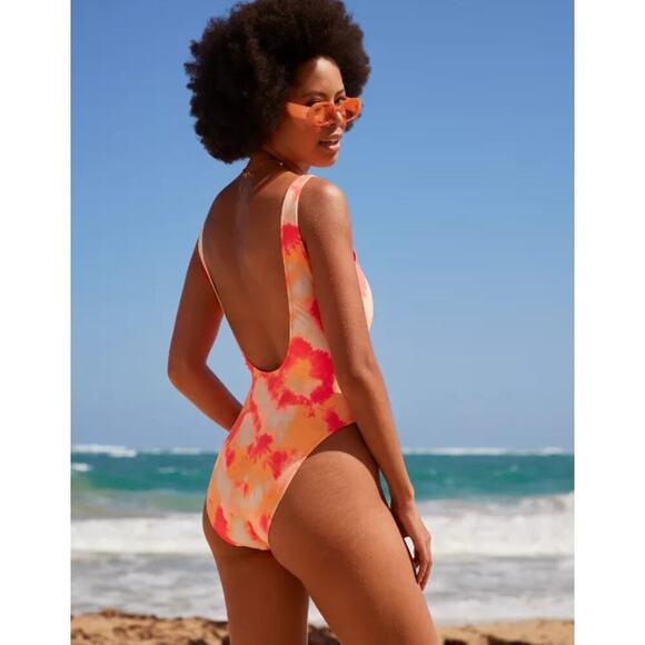 NWT Aerie Babewatch One Piece Swimsuit Orange Spice Scoop Beck Beach Swim Size M - Picture 3 of 7